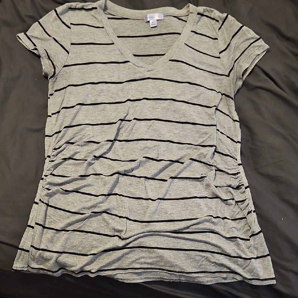 Juniper Ln Maternity V-Neck Striped Shirt Women's XL